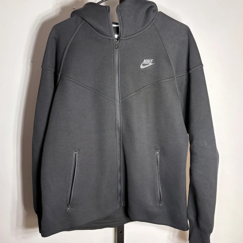 Nike Tech Fleece Full Zip Hoodie Black‎ Womens Large Jacket CW4298-010